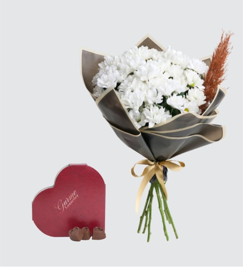 Beyaz Papatya Buketi ve Kalpli Gurme Lezzetler